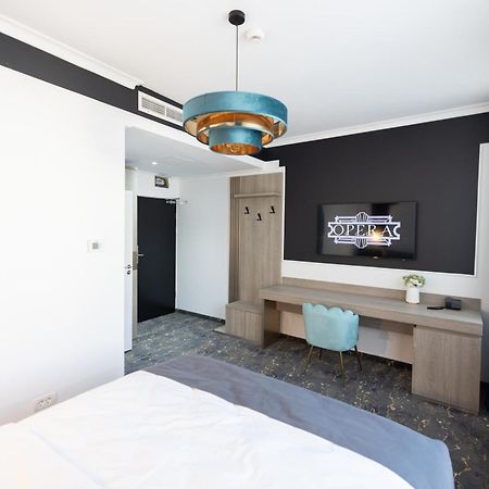 טימישוארה Opera Hotel מראה חיצוני תמונה