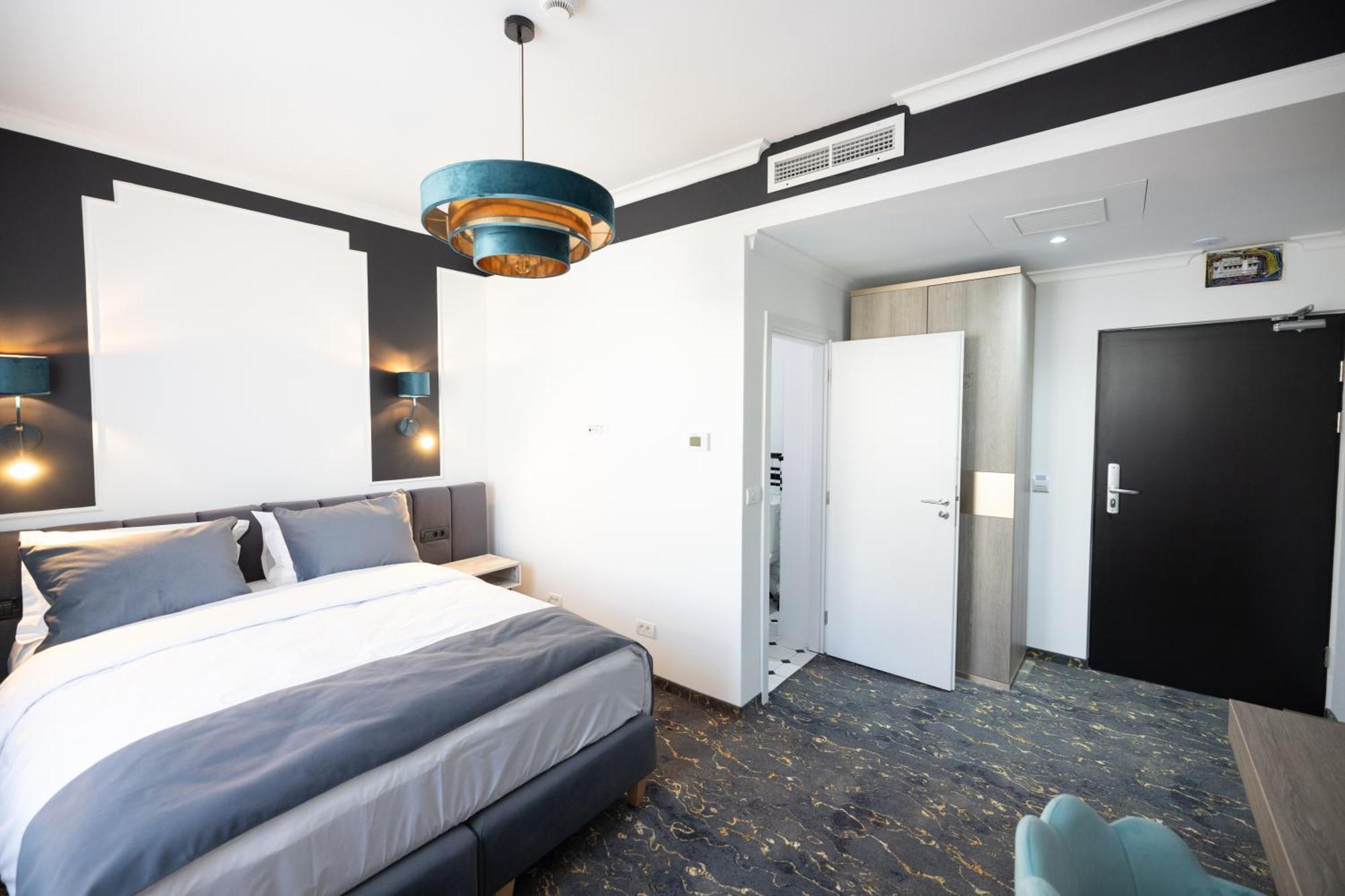 טימישוארה Opera Hotel מראה חיצוני תמונה
