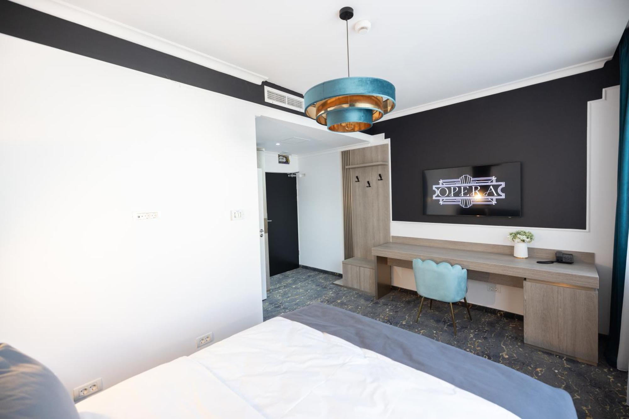 טימישוארה Opera Hotel מראה חיצוני תמונה
