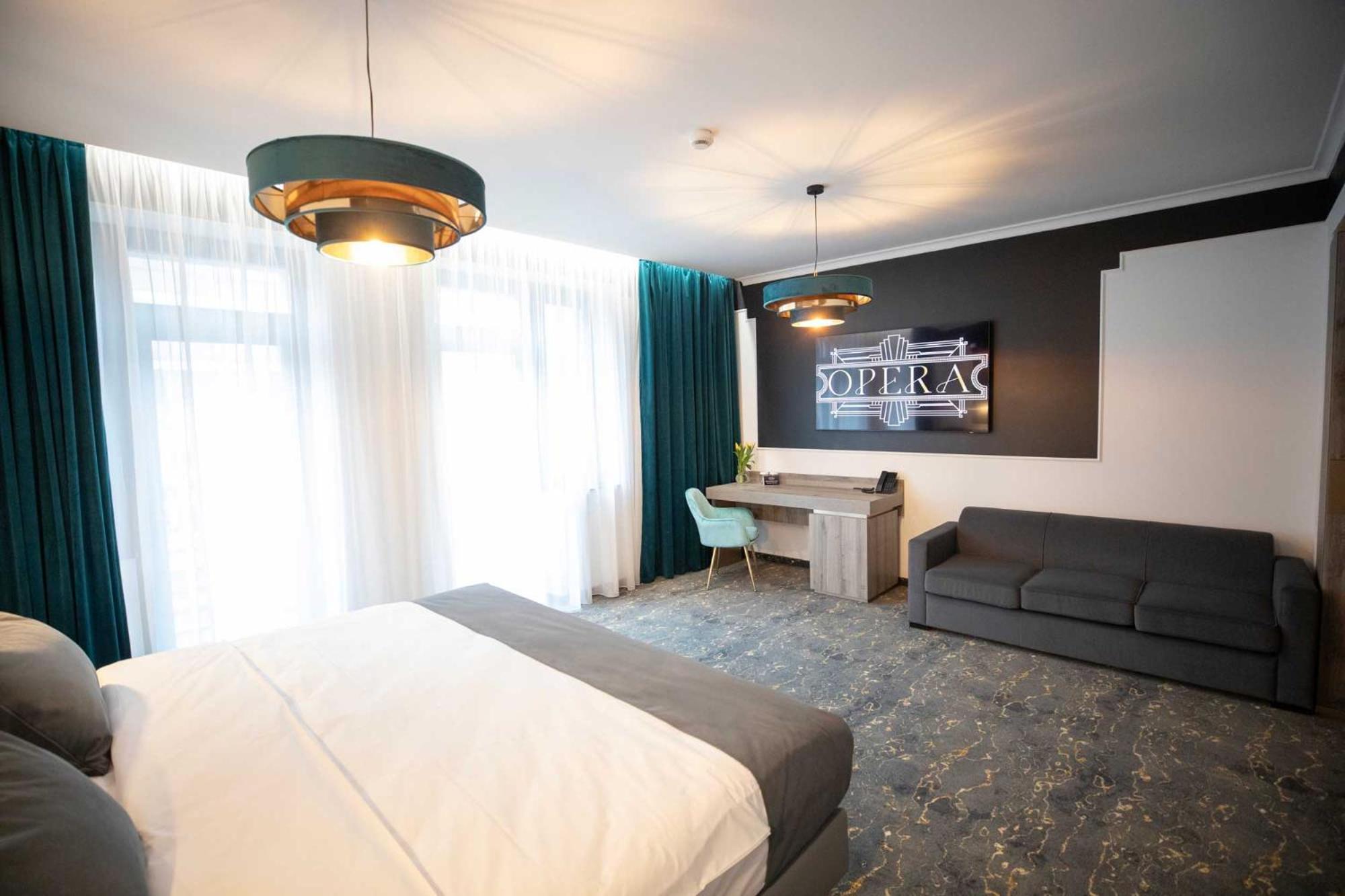 טימישוארה Opera Hotel מראה חיצוני תמונה
