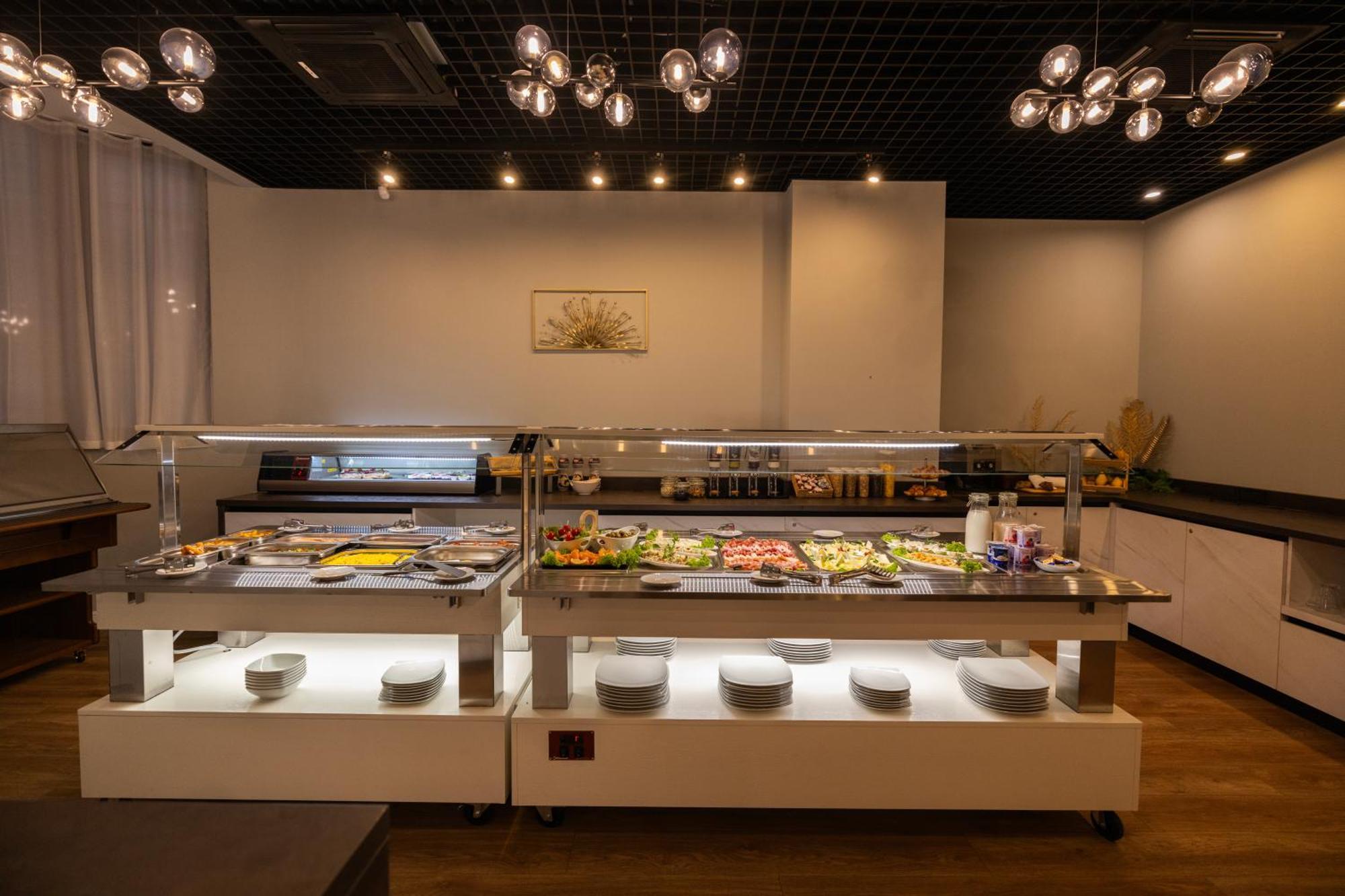 טימישוארה Opera Hotel מראה חיצוני תמונה