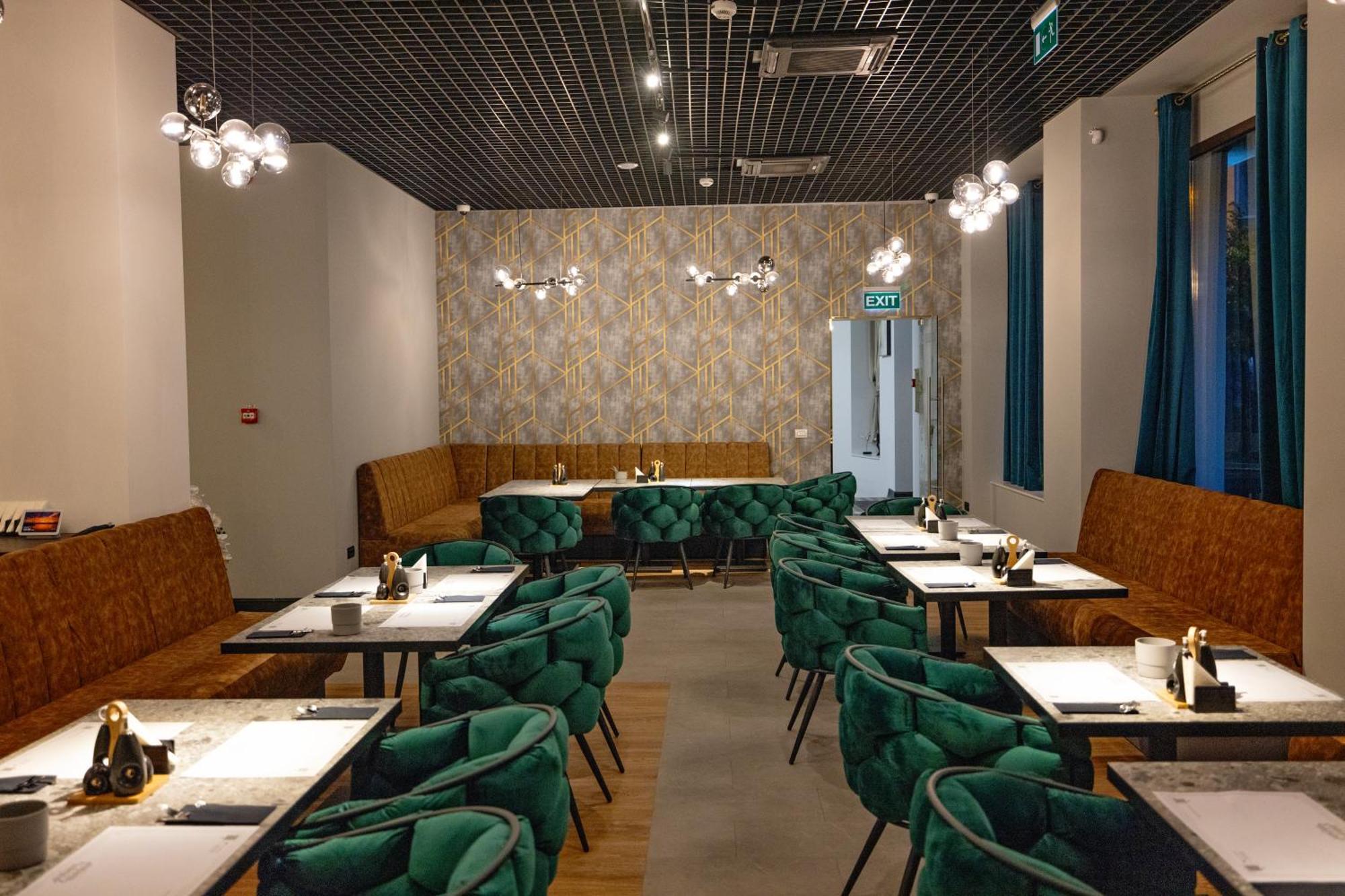 טימישוארה Opera Hotel מראה חיצוני תמונה